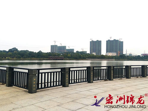 斑馬湖鋅鋼護(hù)欄