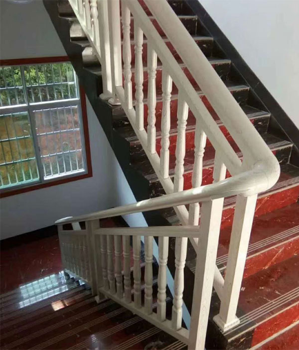 張揚個性的鋅鋼護欄