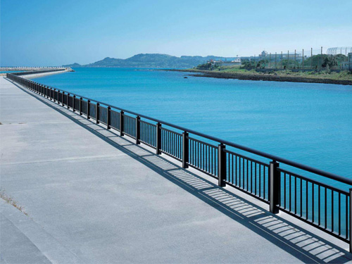 河道鋅鋼護(hù)欄