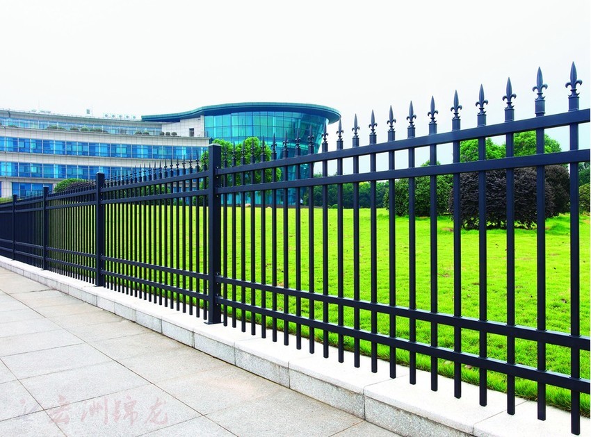 綠化鋅鋼護(hù)欄案例實(shí)拍