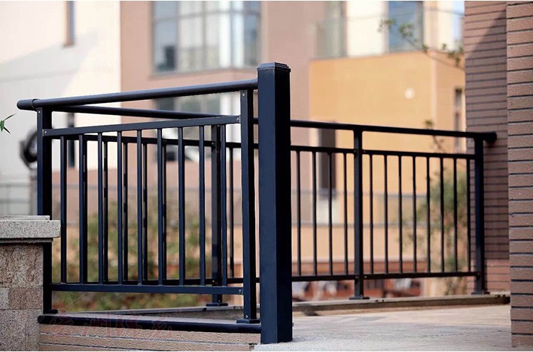 鋅鋼護(hù)欄現(xiàn)貨