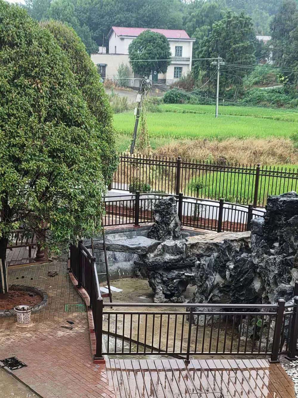 湘潭縣鋁藝護(hù)欄圍欄