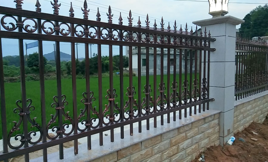 院墻柵欄